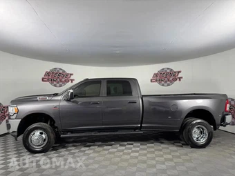 2024 Ram 3500 Tradesman Crew Cab Long Bed DRW - miniatura 4