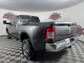 2024 Ram 3500 Tradesman Crew Cab Long Bed DRW - miniatura 5