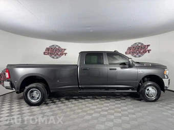 2024 Ram 3500 Tradesman Crew Cab Long Bed DRW - miniatura 8