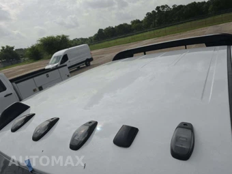 2024 Ram 3500 Tradesman Crew Cab Long Bed DRW – miniatura 9