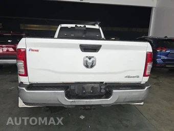 2024 Ram 3500 Tradesman Crew Cab Long Bed DRW - miniatura 5