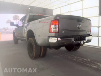2024 Ram 3500 Tradesman Crew Cab Long Bed DRW – miniatura 6