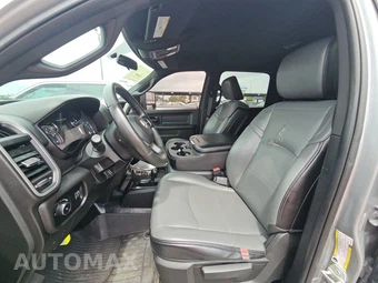 2024 Ram 3500 Tradesman Crew Cab Long Bed DRW – miniatura 7