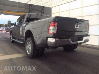 2024 Ram 3500 Tradesman Crew Cab Long Bed DRW - miniatura 6