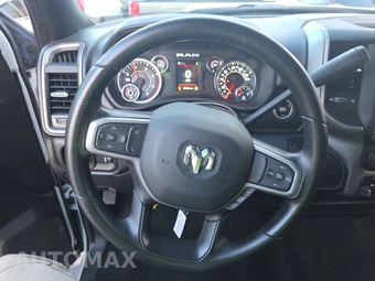2024 Ram 3500 Tradesman Crew Cab Long Bed DRW – miniatura 10