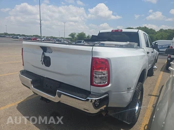 2024 Ram 3500 Tradesman Crew Cab Long Bed DRW - miniatura 4