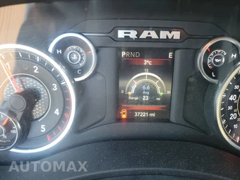 2024 Ram 3500 Tradesman Crew Cab Long Bed DRW - miniatura 12