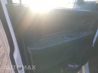 2024 Ram 3500 Tradesman Crew Cab Long Bed DRW - miniatura 9