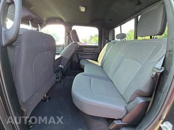 2024 Ram 3500 Tradesman Crew Cab Long Bed DRW - miniatura 13