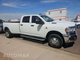 2024 Ram 3500 Tradesman Crew Cab Long Bed DRW - miniatura 4