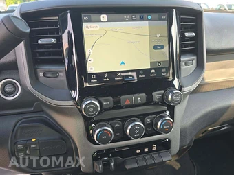 2024 Ram 3500 Tradesman Crew Cab Long Bed DRW – miniatura 10