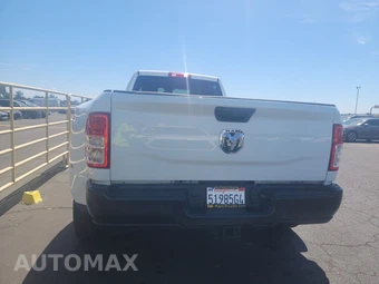 2024 Ram 3500 Tradesman Crew Cab Long Bed DRW – miniatura 5