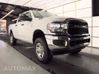 2024 Ram 3500 Tradesman Crew Cab Medium Bed – miniatura 3