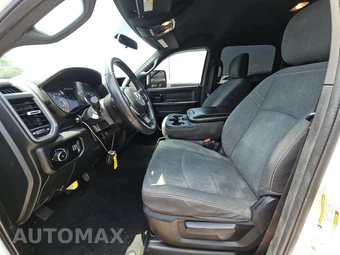 2024 Ram 3500 Tradesman Crew Cab Medium Bed – miniatura 7