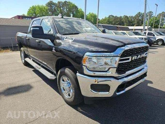 2024 Ram 3500 Tradesman Crew Cab Medium Bed – miniatura 4