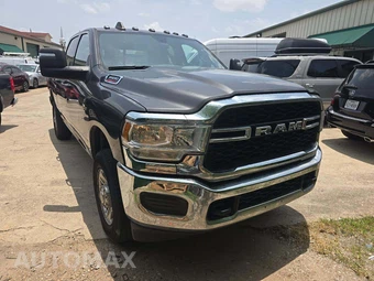 2024 Ram 3500 Tradesman Crew Cab Medium Bed - miniatura 4