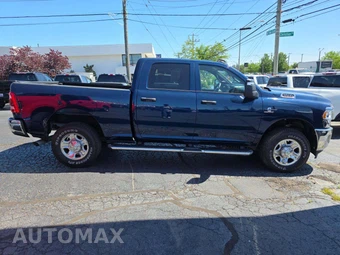 2024 Ram 3500 Tradesman Crew Cab Medium Bed – miniatura 4