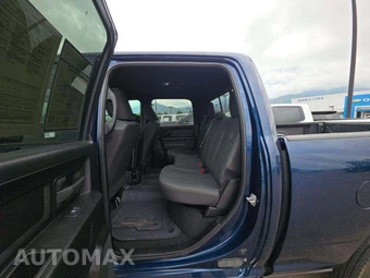 2024 Ram 3500 Tradesman Crew Cab Medium Bed – miniatura 13