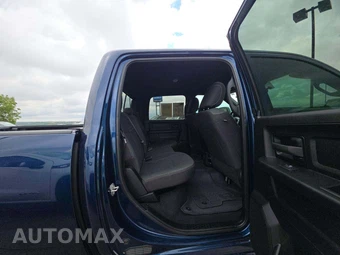 2024 Ram 3500 Tradesman Crew Cab Medium Bed – miniatura 16