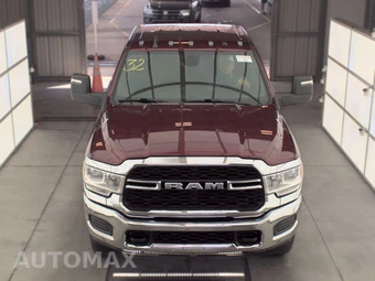 2024 Ram 3500 Tradesman Crew Cab Medium Bed – miniatura 23