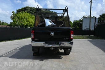 2024 Ram 3500 Tradesman Crew Cab Medium Bed - miniatura 4