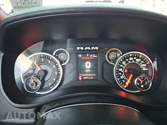 2024 Ram 3500 Tradesman Regular Cab Long Bed DRW – miniatura 12