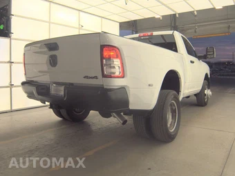 2024 Ram 3500 Tradesman Regular Cab Long Bed DRW – miniatura 4
