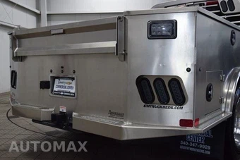 2024 Ram 4500 Cab Chassis SLT Crew Cab DRW - miniatura 15