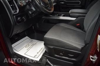 2024 Ram 4500 Cab Chassis SLT Crew Cab DRW - miniatura 32