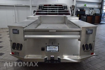 2024 Ram 4500 Cab Chassis SLT Crew Cab DRW - miniatura 4