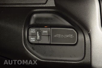 2024 Ram 4500 Cab Chassis SLT Crew Cab DRW - miniatura 25
