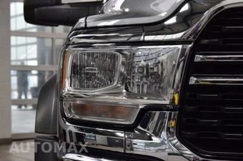 2024 Ram 4500 Cab Chassis SLT Crew Cab DRW - miniatura 6