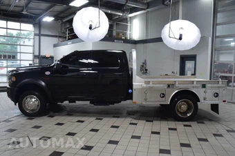 2024 Ram 4500 Cab Chassis Tradesman Crew Cab DRW - miniatura 3