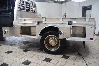 2024 Ram 4500 Cab Chassis Tradesman Crew Cab DRW - miniatura 44