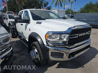 2024 Ram 4500 Cab Chassis Tradesman Crew Cab DRW - miniatura 4
