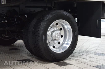 2024 Ram 5500 Cab Chassis Limited Crew Cab DRW - miniatura 17