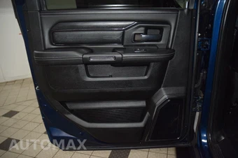 2024 Ram 5500 Cab Chassis Limited Crew Cab DRW - miniatura 42