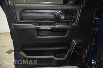 2024 Ram 5500 Cab Chassis Limited Crew Cab DRW - miniatura 44