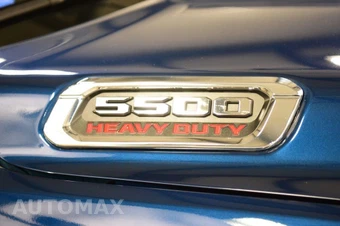 2024 Ram 5500 Cab Chassis Limited Crew Cab DRW - miniatura 9