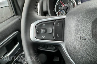 2024 Ram 5500 Cab Chassis SLT Regular Cab DRW - miniatura 29