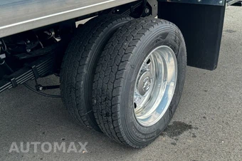 2024 Ram 5500 Cab Chassis SLT Regular Cab DRW - miniatura 38