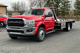 2024 Ram 5500 Cab Chassis SLT Regular Cab DRW - miniatura 7