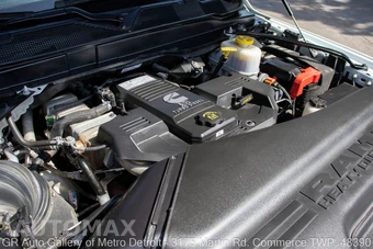 2024 Ram 5500 Cab Chassis SLT Regular Cab DRW - miniatura 132