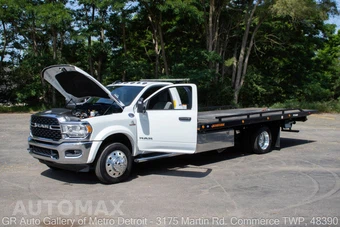 2024 Ram 5500 Cab Chassis SLT Regular Cab DRW - miniatura 166