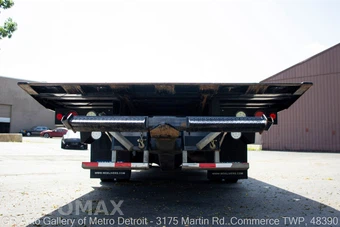 2024 Ram 5500 Cab Chassis SLT Regular Cab DRW - miniatura 17