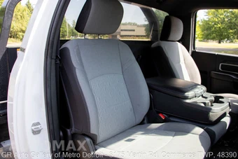 2024 Ram 5500 Cab Chassis SLT Regular Cab DRW - miniatura 38