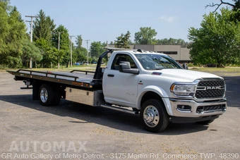 2024 Ram 5500 Cab Chassis SLT Regular Cab DRW - miniatura 7