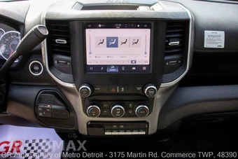 2024 Ram 5500 Cab Chassis SLT Regular Cab DRW - miniatura 76