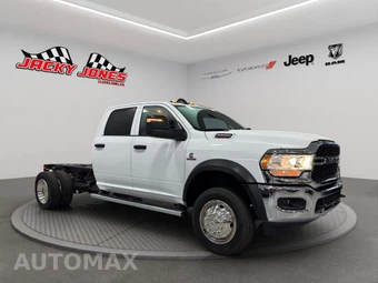 2024 Ram 5500 Cab Chassis Tradesman Crew Cab DRW - miniatura 10