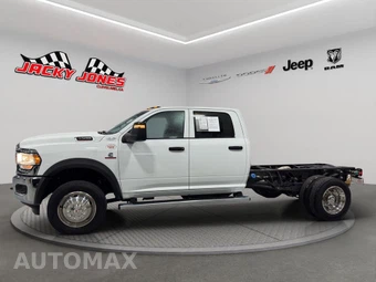 2024 Ram 5500 Cab Chassis Tradesman Crew Cab DRW - miniatura 2
